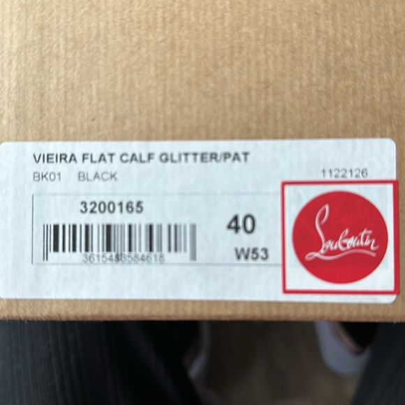 NWOT Christian Louboutin Vieira Black sneakers size 40. Worn once. - Picture 9 of 9